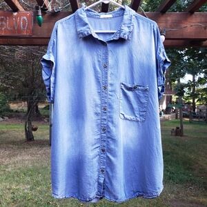 CHICSOUL.COM Jean Style Short Sleeved Button Down Top W/ Collar & Distress - 2XL